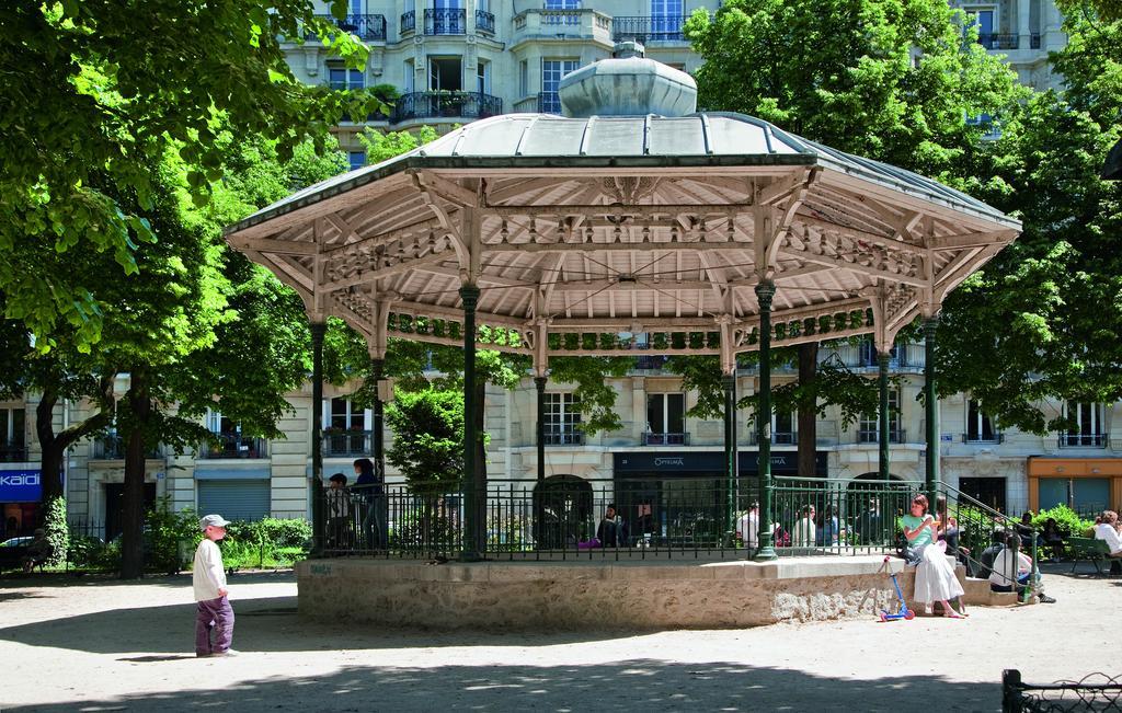 Zazie Hotel Paris Exterior photo